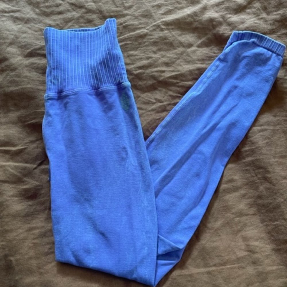 FP Movement Good Karma Leggings, Purple Dust, XS/S - Picture 3 of 3